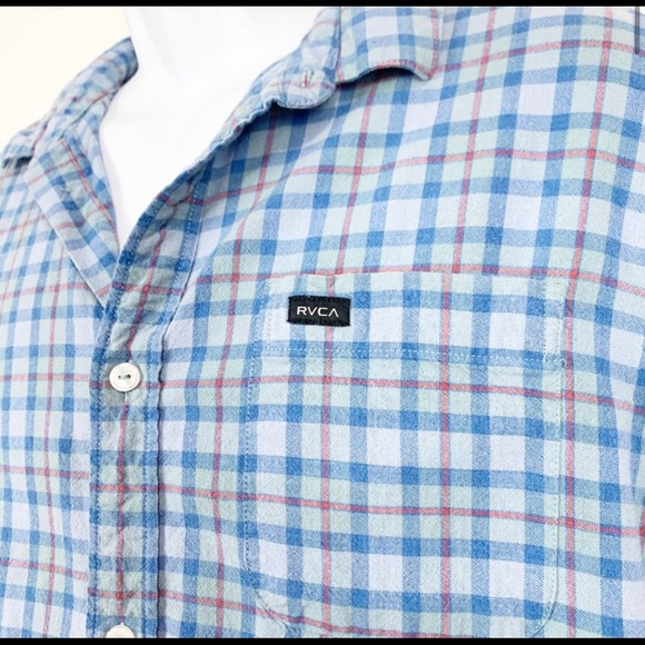 RVCA Blue Plaid Short Sleeve Button Down Shirt - Picture 2 of 5